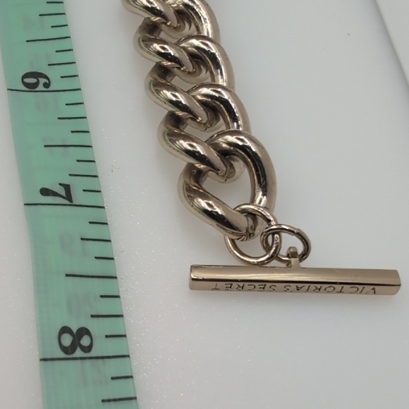 Victoria's Secret Gold Chain Bracelet with Embellished Clasp - Picture 6 of 6
